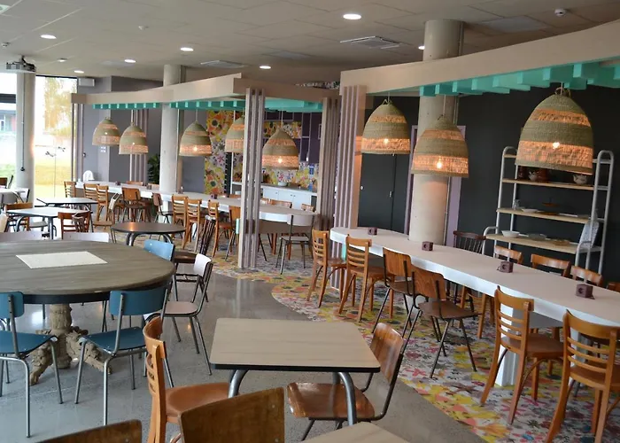 Greet Hotel Rennes Pace photo