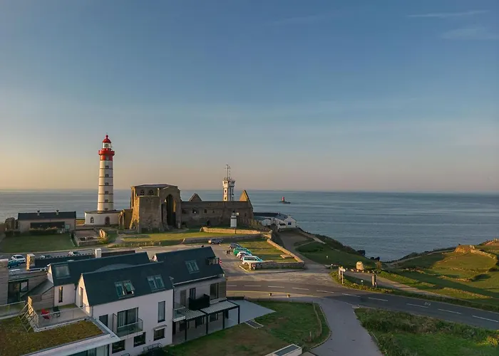 Hostellerie De La Pointe Saint-Mathieu - Spa & Restaurant Plougonvelin photo