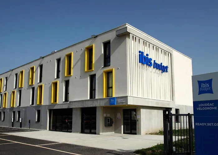 Ibis Budget Loudeac Velodrome photo