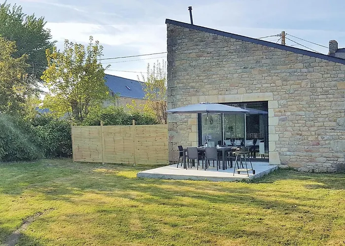 3 Bedroom Amazing Home In Erdeven photo