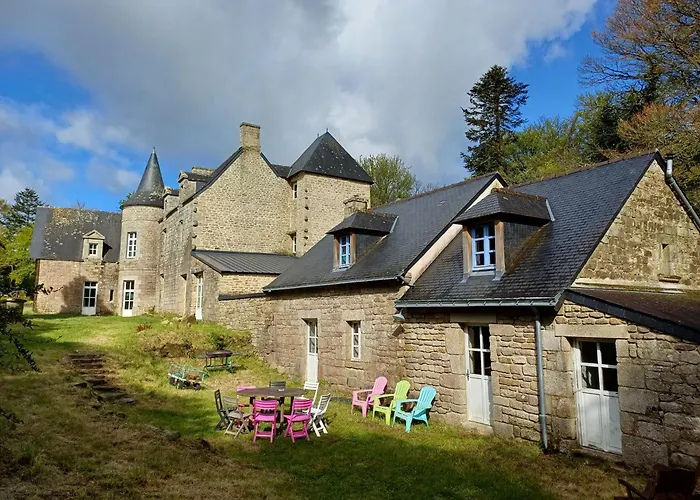 Chateau De Kerouallan Lignol photo