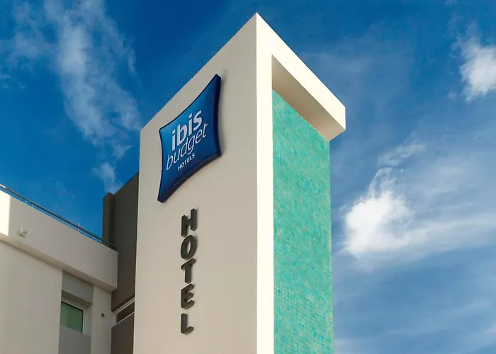 Ibis Budget Saint-Brieuc Yffiniac photo