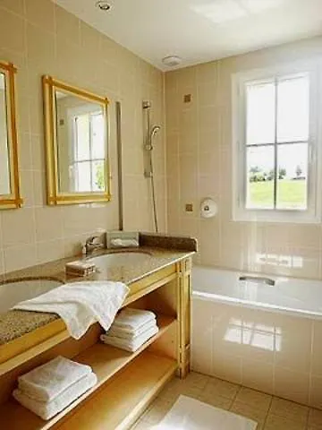 Golf Du Prieure Hotel Le Tronchet  photo