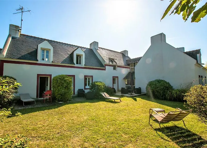 Hotel Le Clos Fleuri Le Palais photo